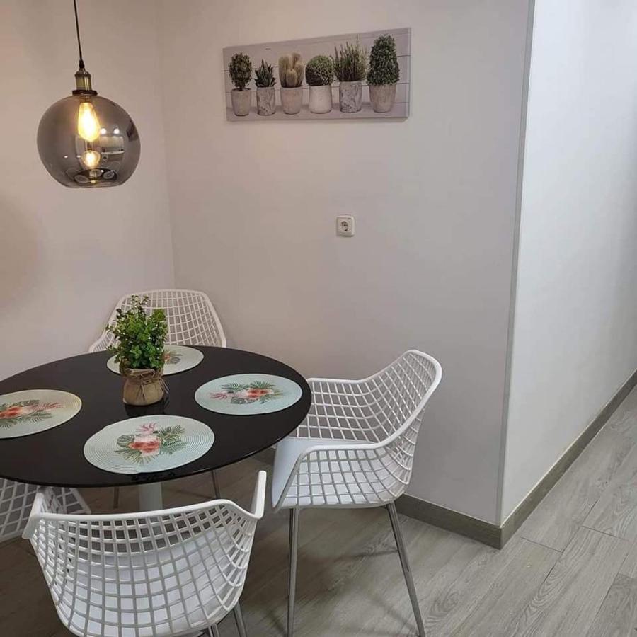 Apartament Punta Prima ตอร์เรเวียคา ภายนอก รูปภาพ